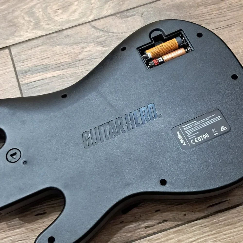 Guitar Hero Live Wireless Guitar Controller 0000654 Black XBOX Playstation READ‎